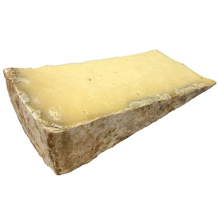 Francuski ser Cantal Vieux twardy dojrzewający 1 kg